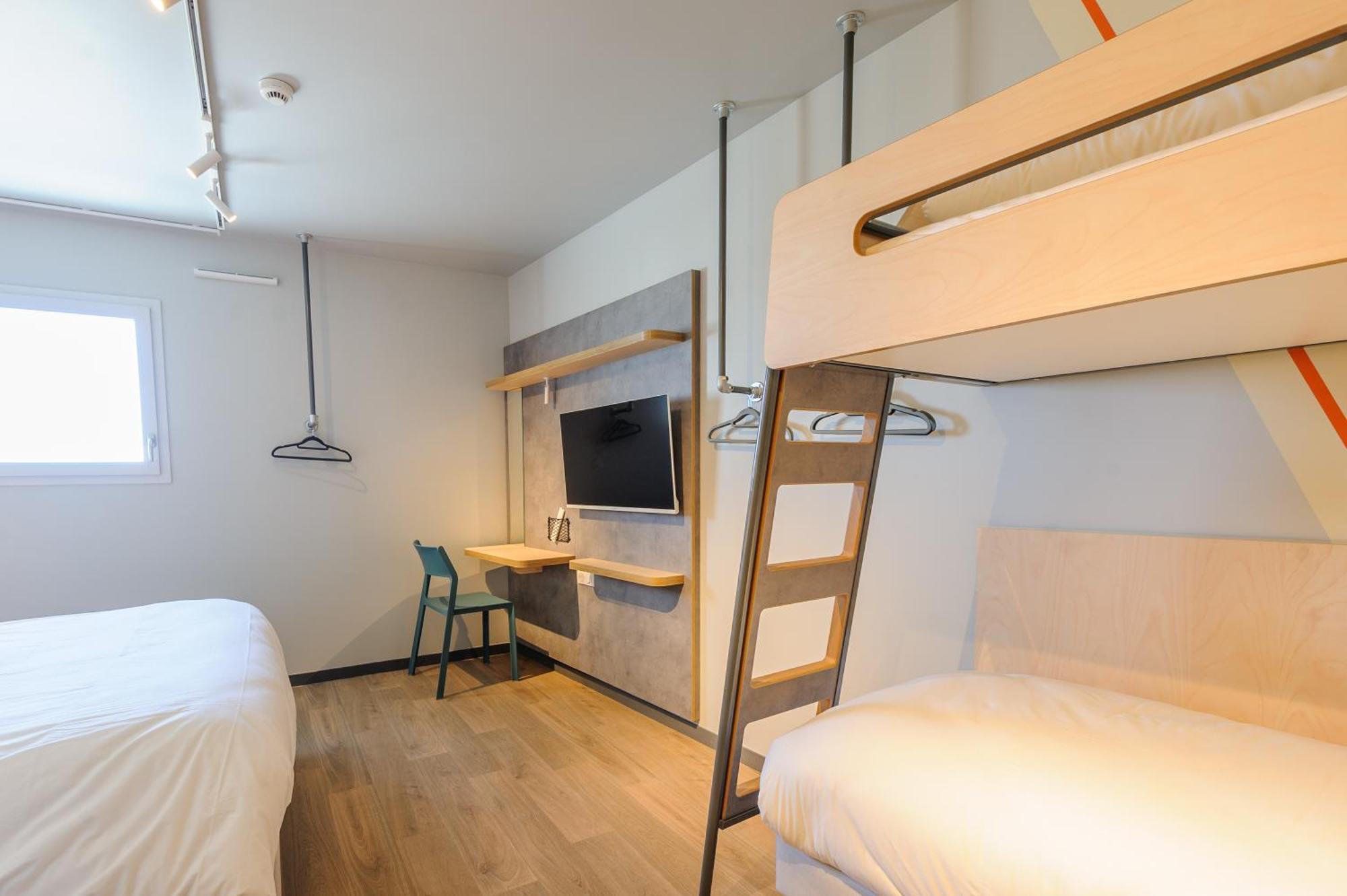 Ibis Budget La Rochelle Puilboreau Exterior photo