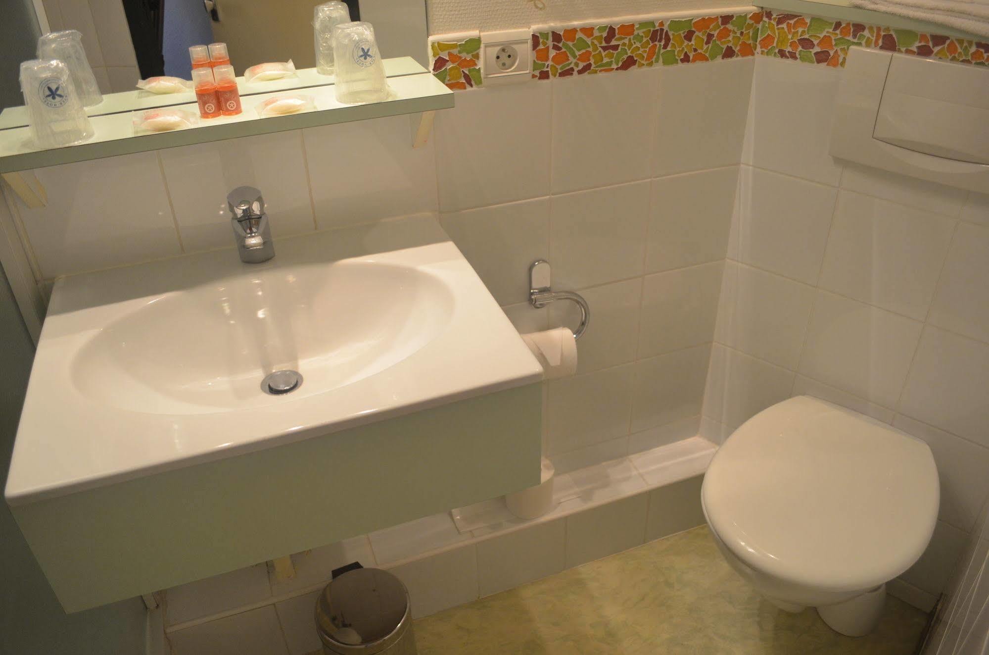 Ibis Budget La Rochelle Puilboreau Exterior photo